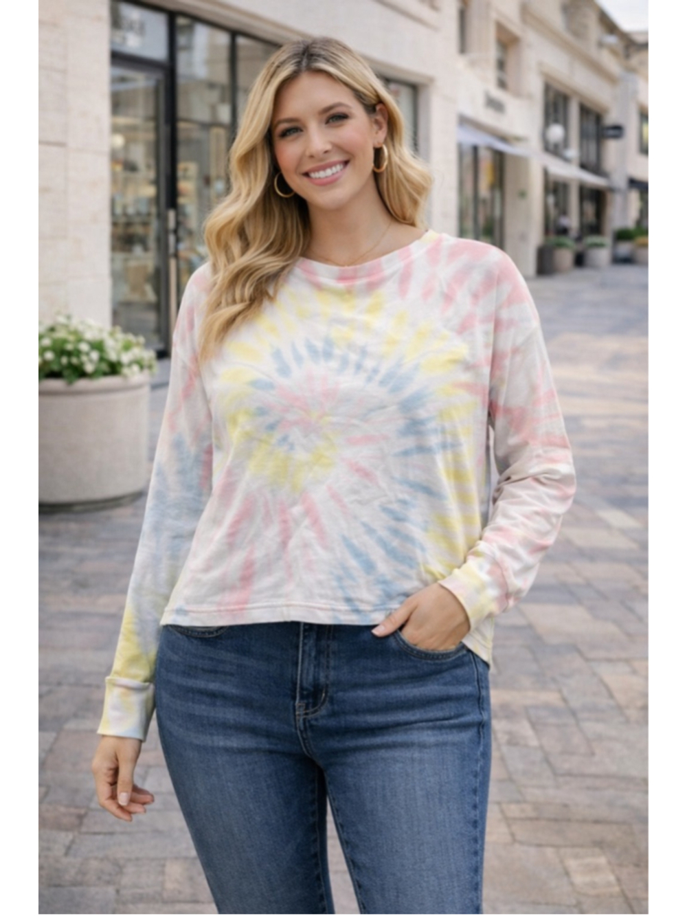 Women's Cabana by Crown & Ivy Tie Dye Sweatshirt Size M Summer